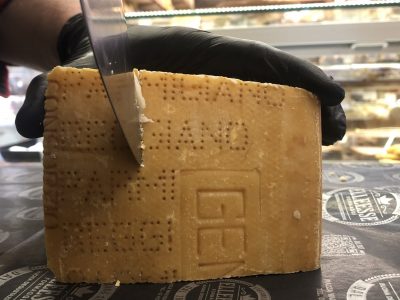 parmigiano.reggiano.elleesseformagg